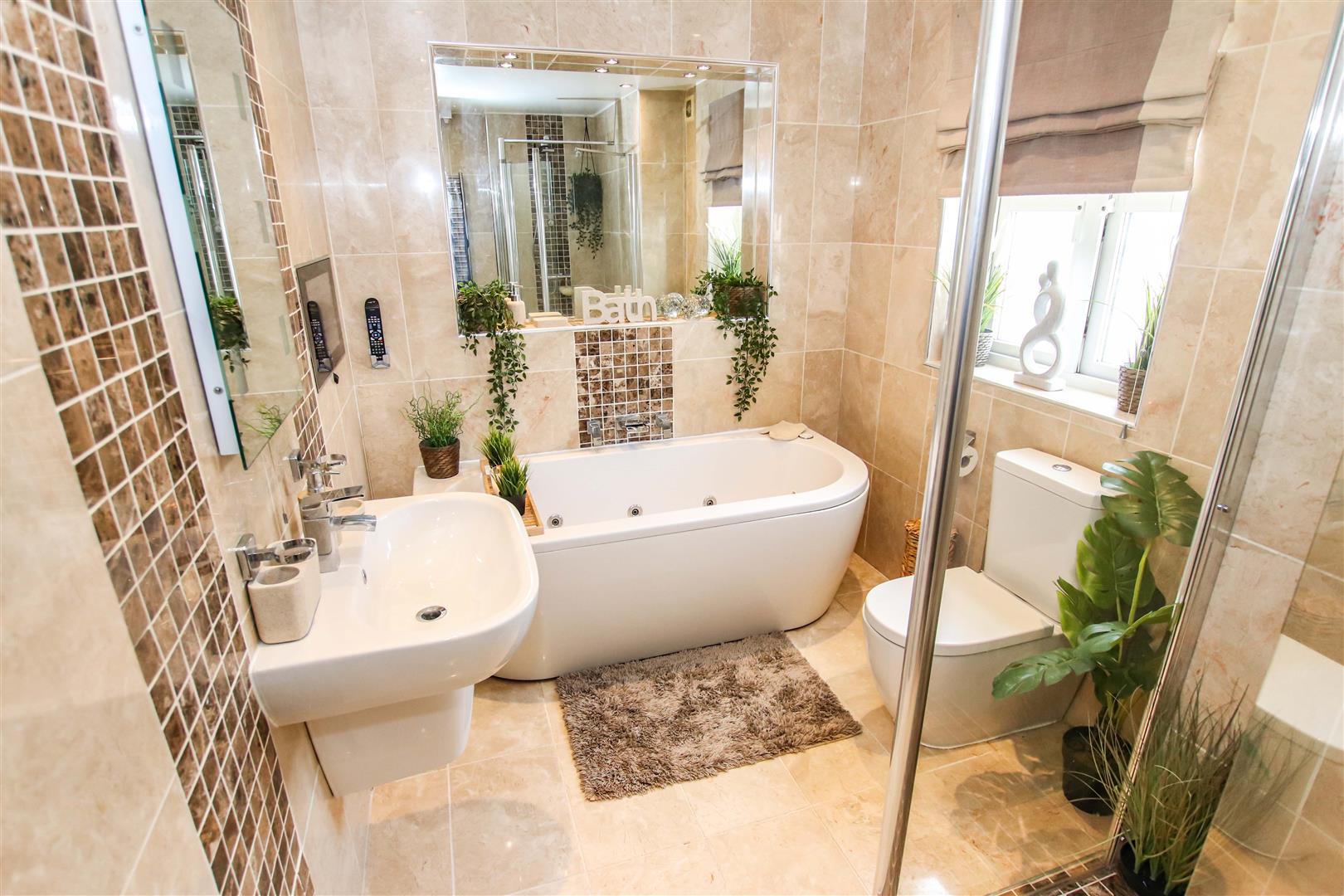 LUXURY FOUR PIECE MASTER BATHROOM
